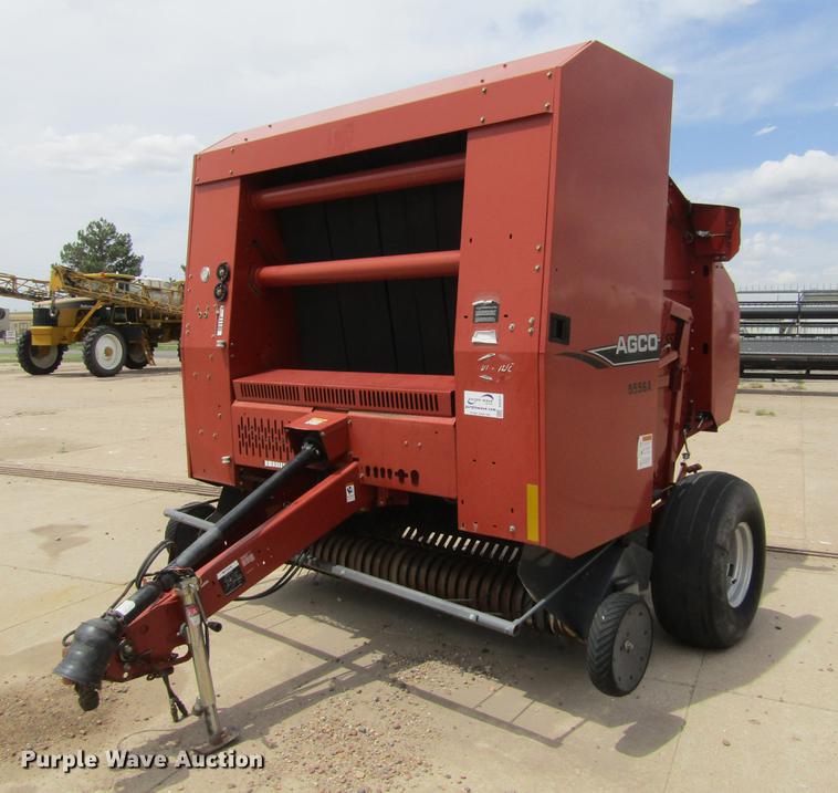 image for item DD5671 2009 Hesston 5556A round baler