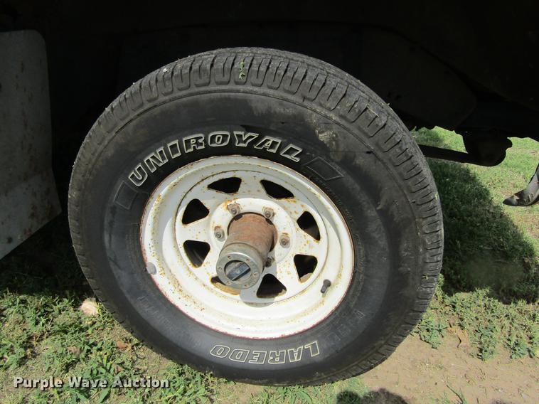 image for item DD5762 1983 Chevrolet Scottsdale 10 pickup truck