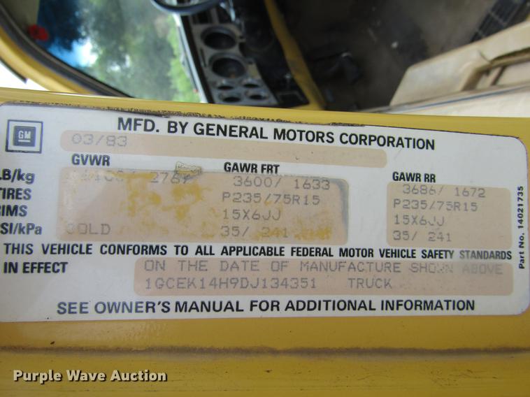 image for item DD5762 1983 Chevrolet Scottsdale 10 pickup truck