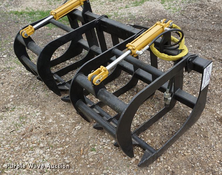 image for item DD7704 Skelton grapple skid steer bucket