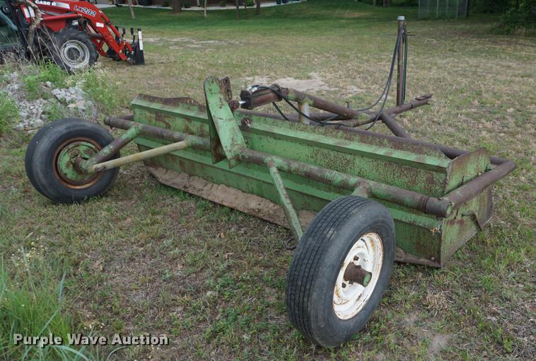 image for item DD7718 Shop built box scraper