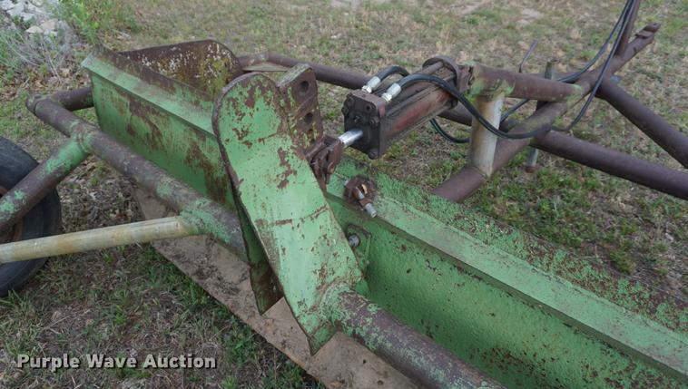 image for item DD7718 Shop built box scraper