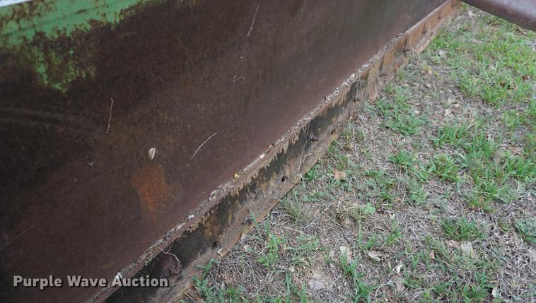 image for item DD7718 Shop built box scraper