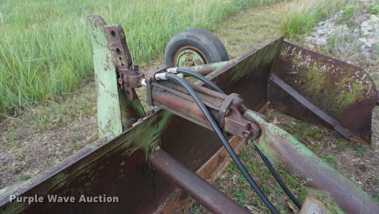 image for item DD7718 Shop built box scraper