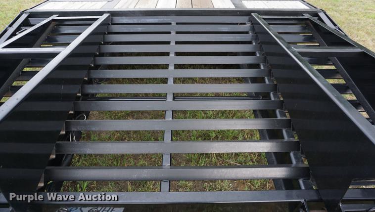 image for item DD7719 2015 Big Tex 22GNHD equipment trailer