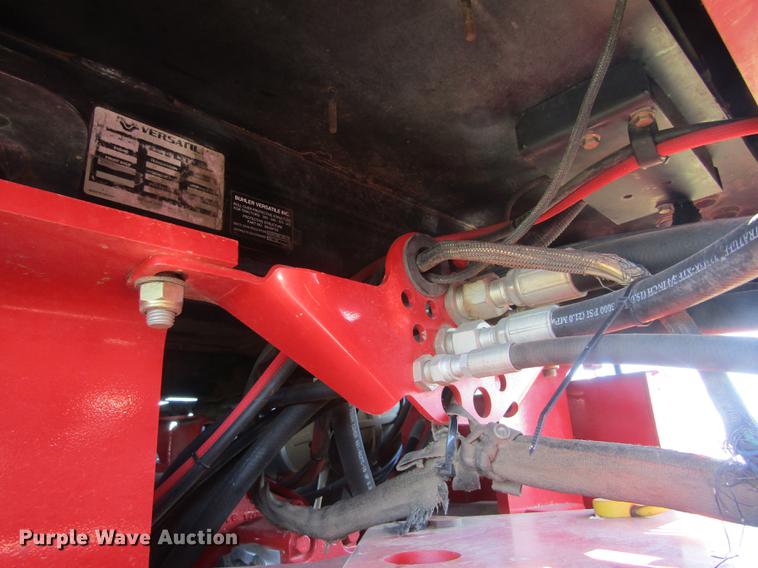 image for item DD8828 2011 Versatile 375 4WD tractor