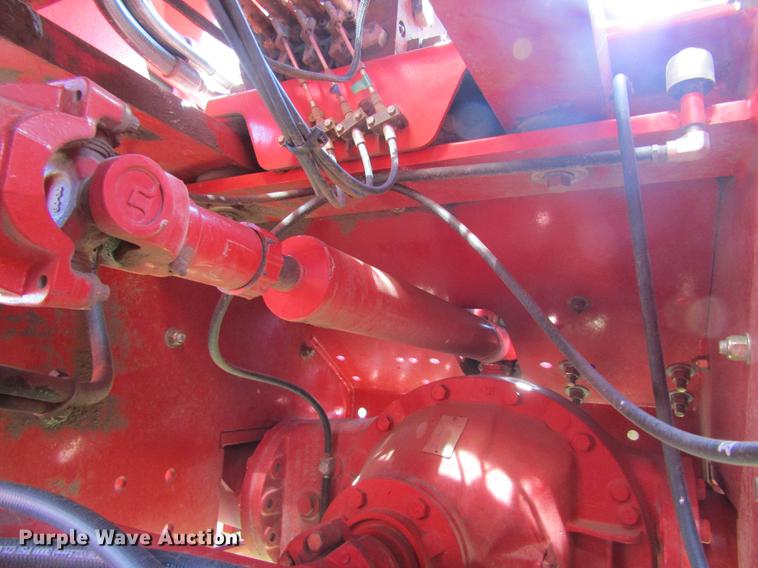 image for item DD8828 2011 Versatile 375 4WD tractor