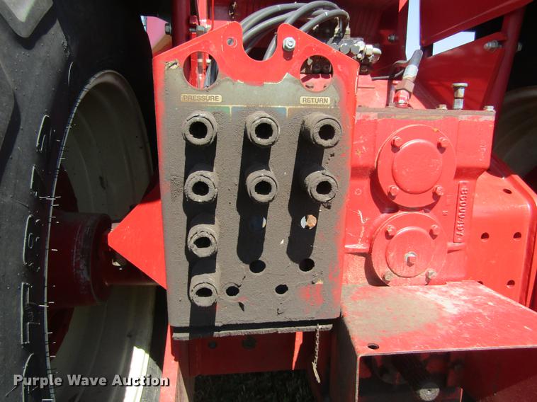 image for item DD8828 2011 Versatile 375 4WD tractor