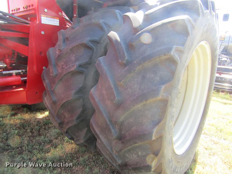 image for item DD8828 2011 Versatile 375 4WD tractor