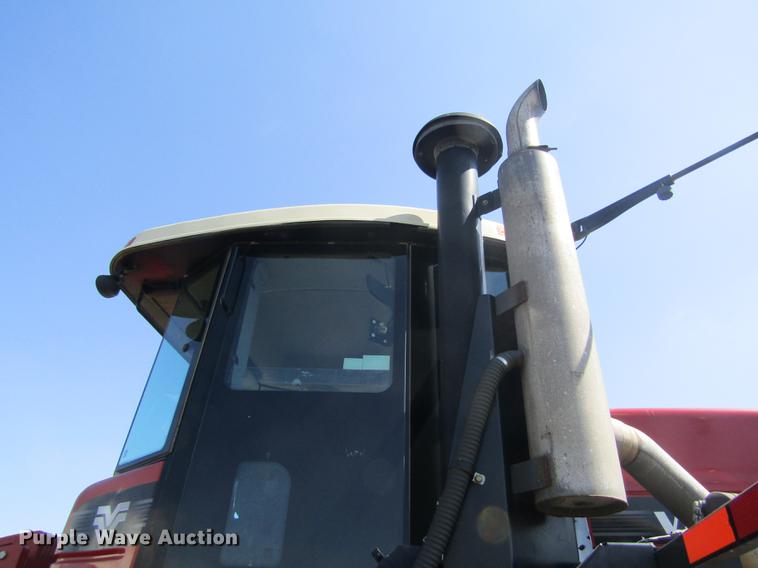 image for item DD8828 2011 Versatile 375 4WD tractor