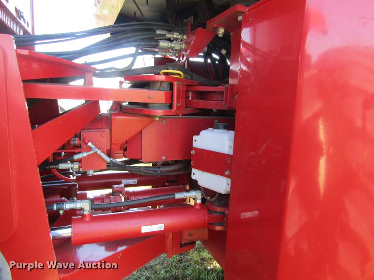 image for item DD8828 2011 Versatile 375 4WD tractor