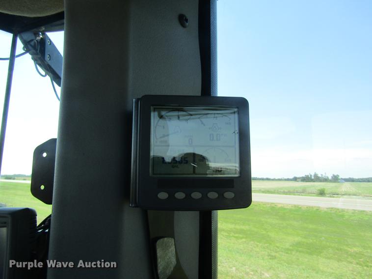 image for item DD8828 2011 Versatile 375 4WD tractor