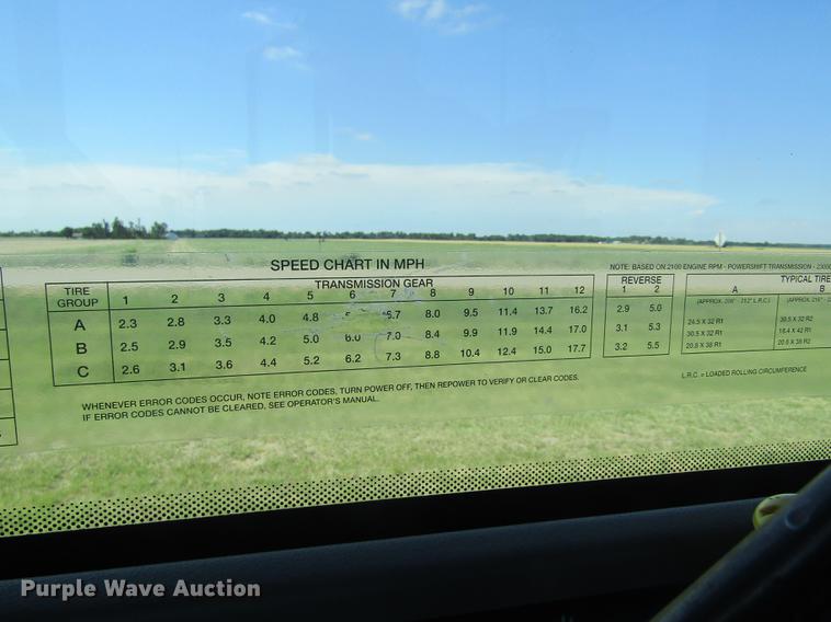 image for item DD8828 2011 Versatile 375 4WD tractor