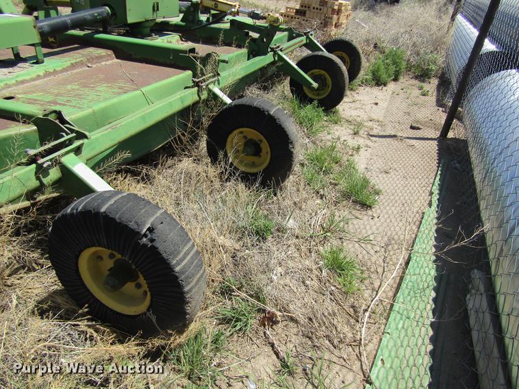 image for item DD8844 John Deere 1418 rotary mower