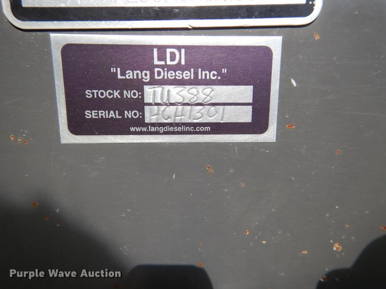 image for item DE1792 2012 Challenger CH1230 corn head