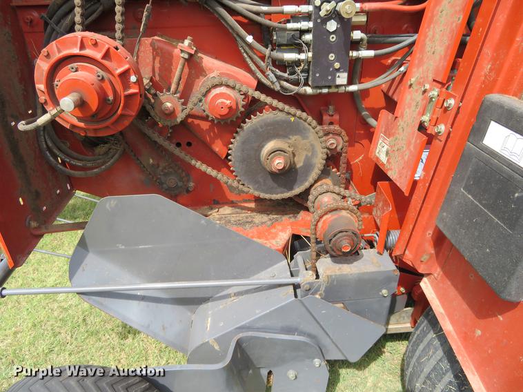 image for item DE6340 2008 Massey Ferguson Hesston 2756A round baler