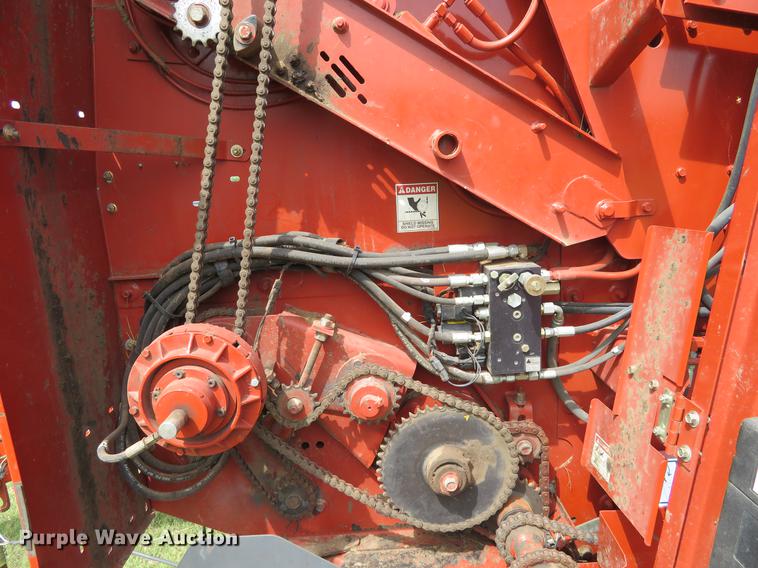 image for item DE6340 2008 Massey Ferguson Hesston 2756A round baler