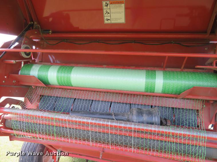 image for item DE6340 2008 Massey Ferguson Hesston 2756A round baler