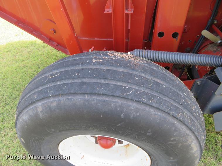 image for item DE6340 2008 Massey Ferguson Hesston 2756A round baler