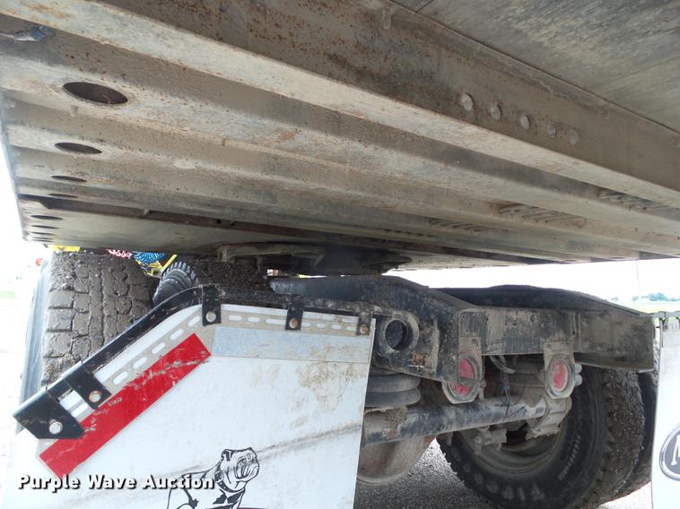 image for item DZ9369 1997 Dorsey enclosed tender trailer