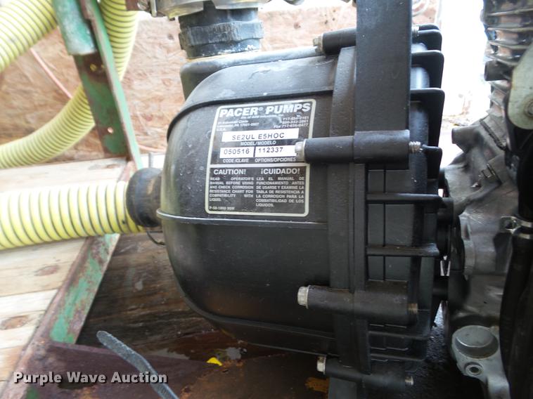 image for item DZ9369 1997 Dorsey enclosed tender trailer