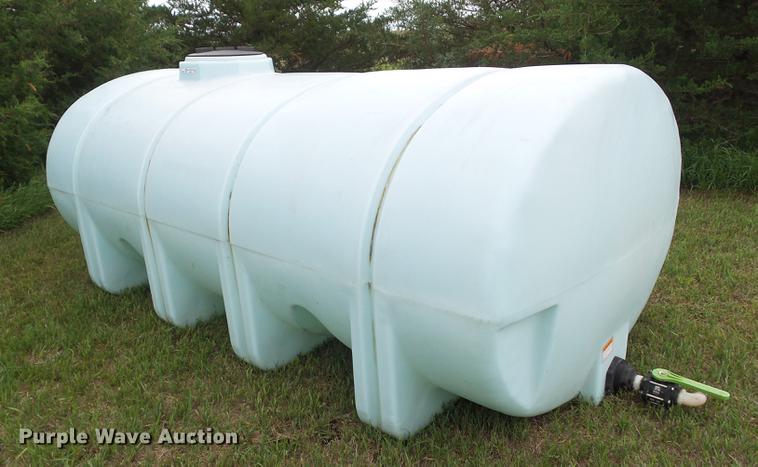 image for item DZ9371 Poly tank