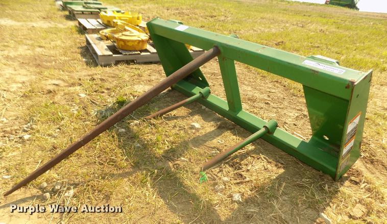 image for item DZ9510 Frontier bale spear