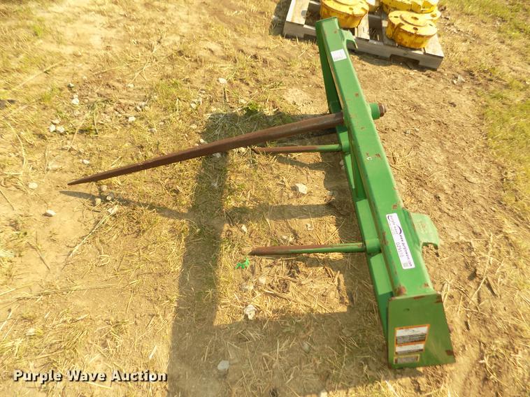 image for item DZ9510 Frontier bale spear