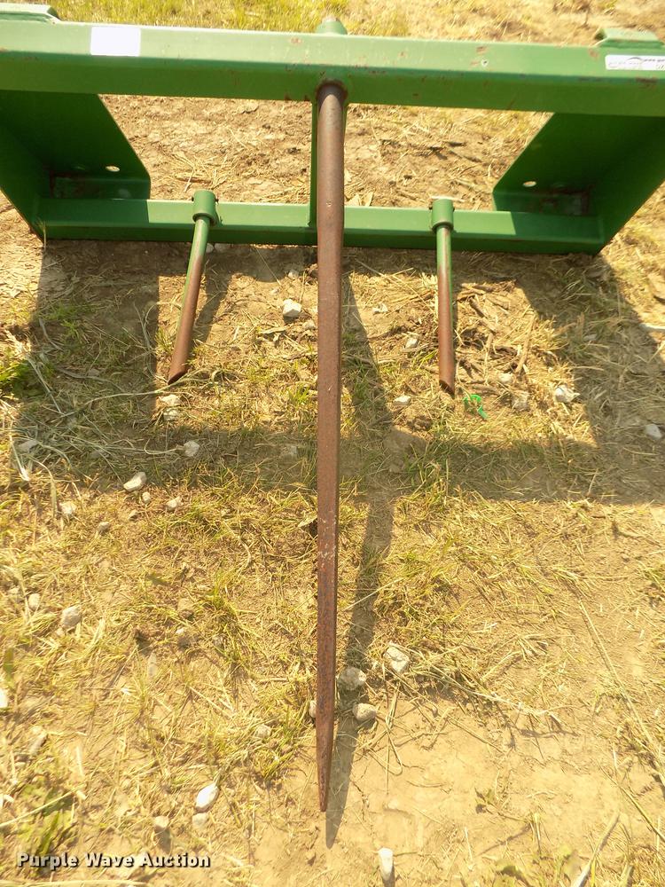 image for item DZ9510 Frontier bale spear