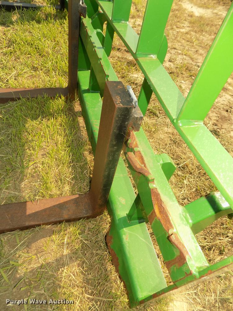 image for item DZ9511 Frontier pallet forks