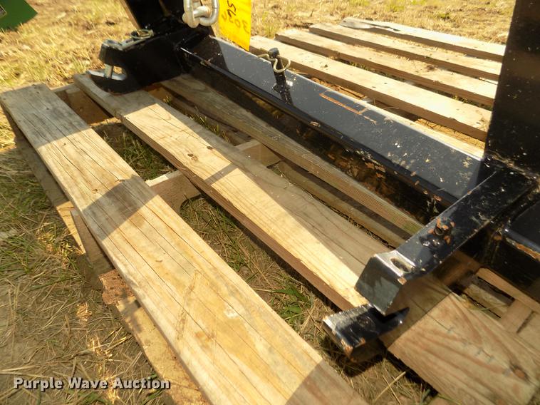 image for item DZ9514 Cat BM18218 three point hitch adapter