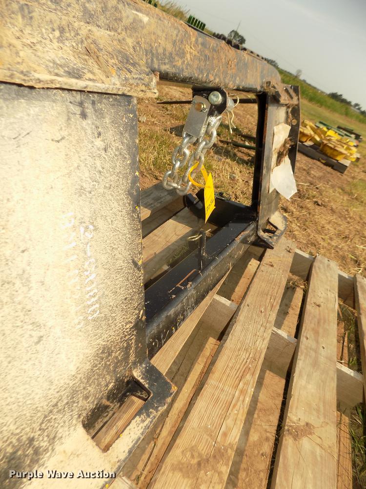 image for item DZ9514 Cat BM18218 three point hitch adapter