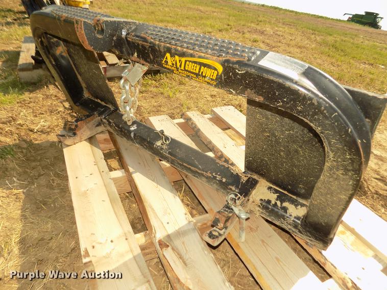 image for item DZ9515 Cat BM18218 three point hitch adapter