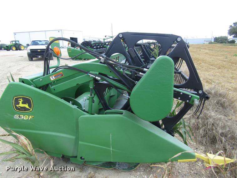 image for item EI9496 2013 John Deere 630F flex head
