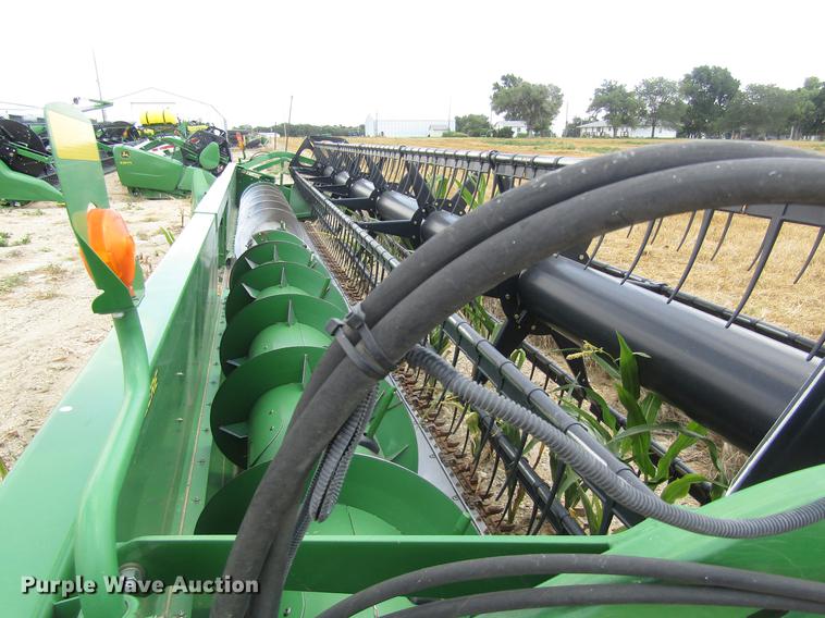 image for item EI9496 2013 John Deere 630F flex head
