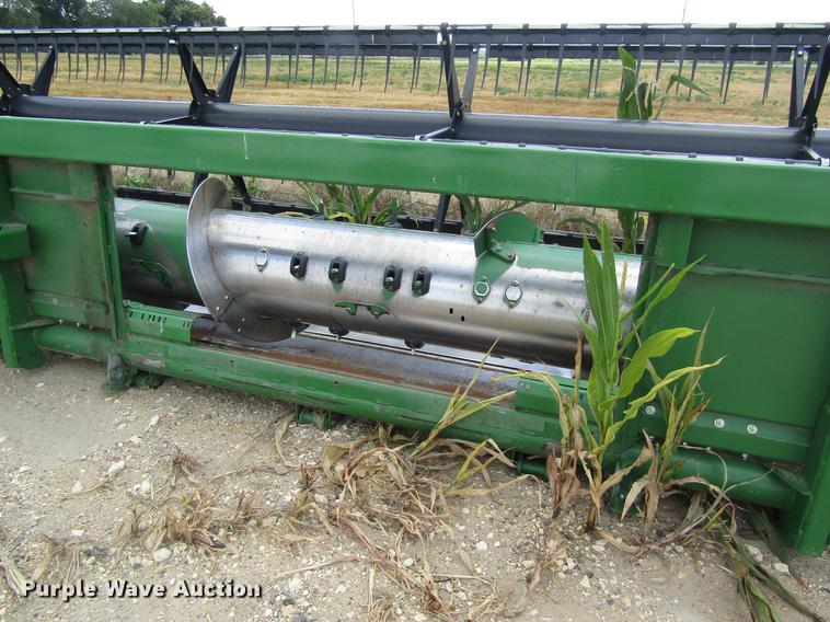 image for item EI9496 2013 John Deere 630F flex head