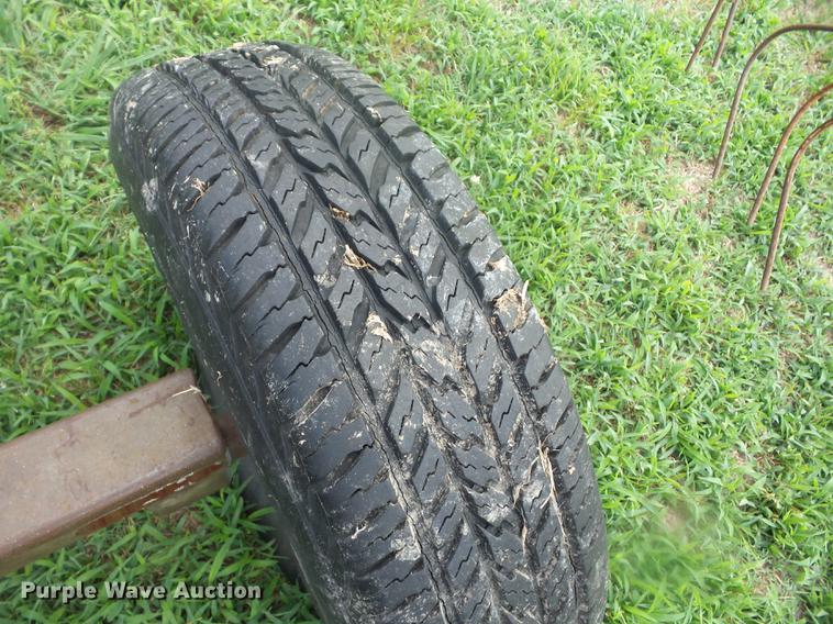 image for item EI9842 M&W RC456 hay rake