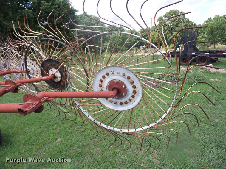 image for item EI9843 M&W hay rake