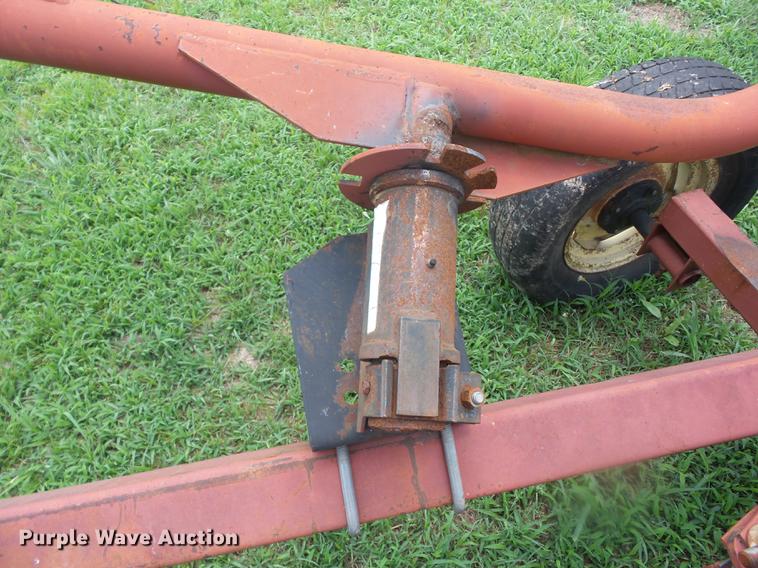 image for item EI9843 M&W hay rake