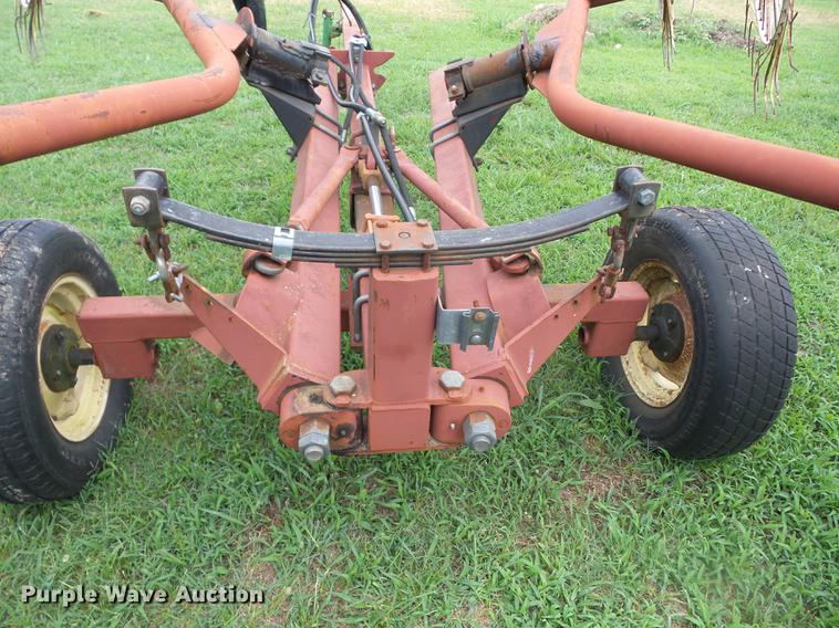 image for item EI9843 M&W hay rake
