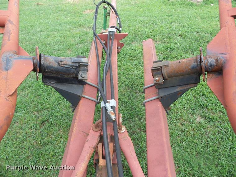 image for item EI9843 M&W hay rake