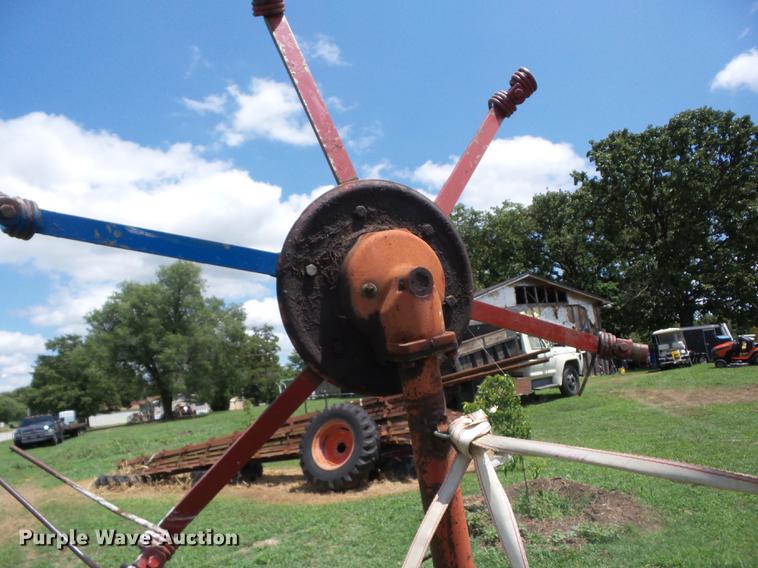 image for item EI9845 Hay tedder