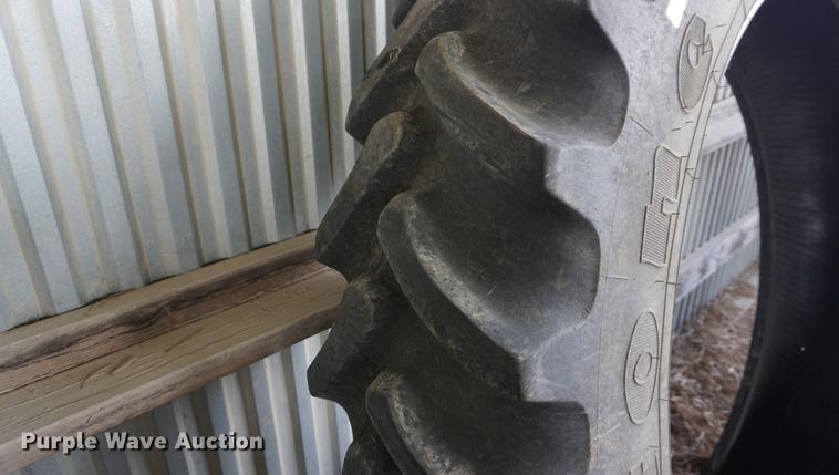 image for item EJ9372 Firestone 380/90R46 tires