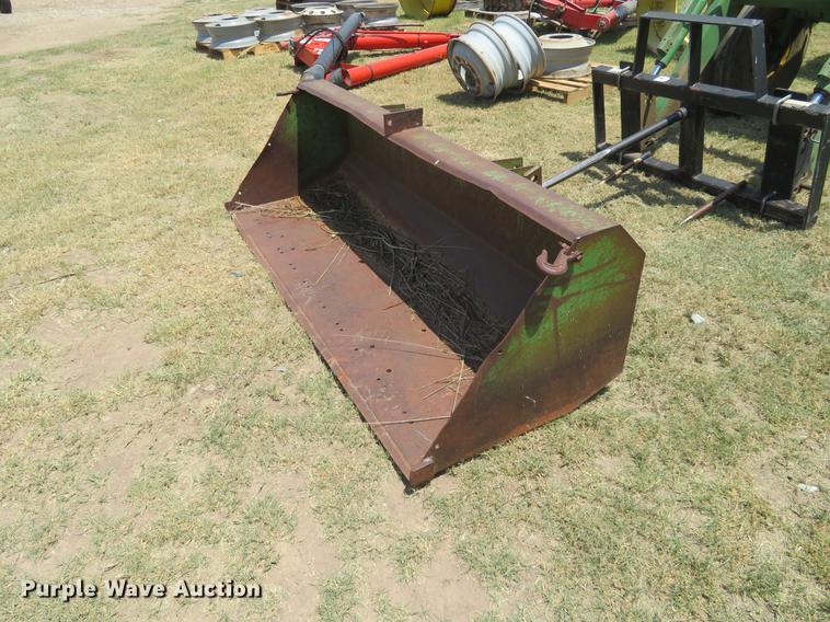 image for item EJ9709 1977 John Deere 4430 tractor