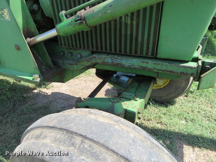 image for item EJ9709 1977 John Deere 4430 tractor