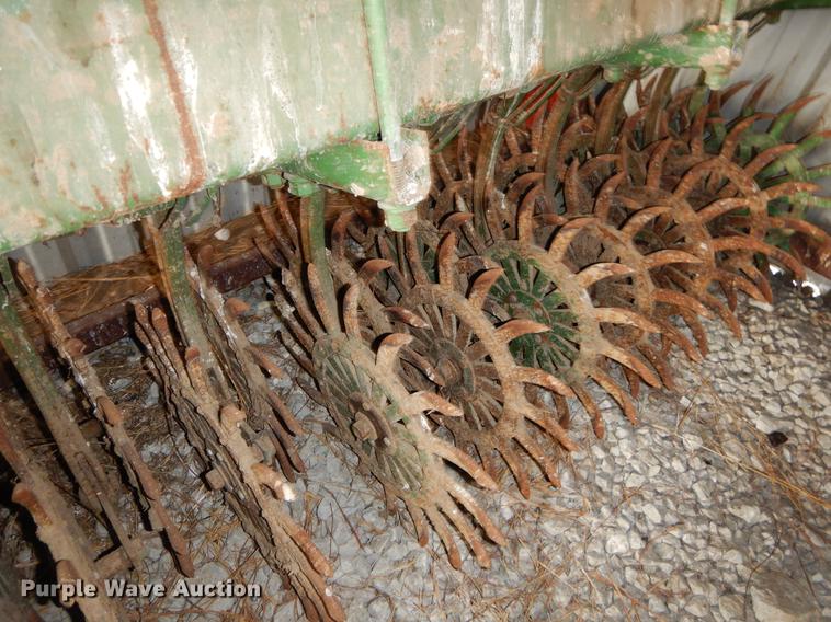 image for item EJ9983 John Deere 400 rotary hoe