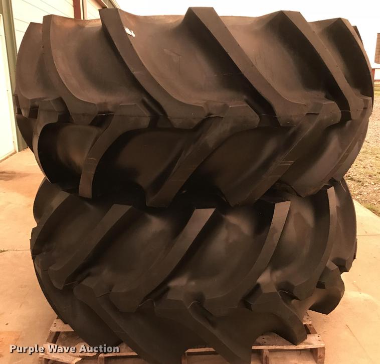 image for item G1219 (2) Firestone Champion Spade Grip 30.5L-32 R-2 tires