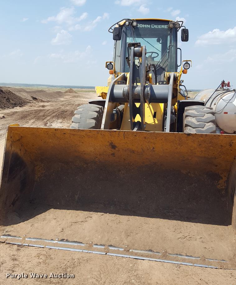 image for item DD1145 2010 John Deere 624K High Lift wheel loader