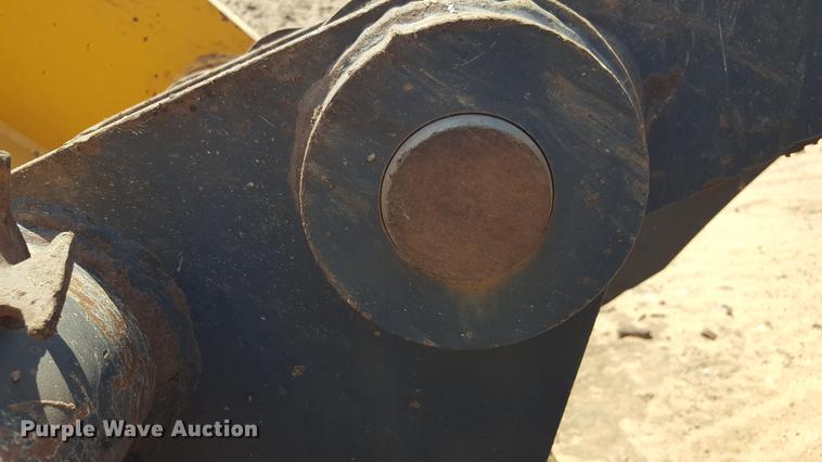 image for item DD1145 2010 John Deere 624K High Lift wheel loader