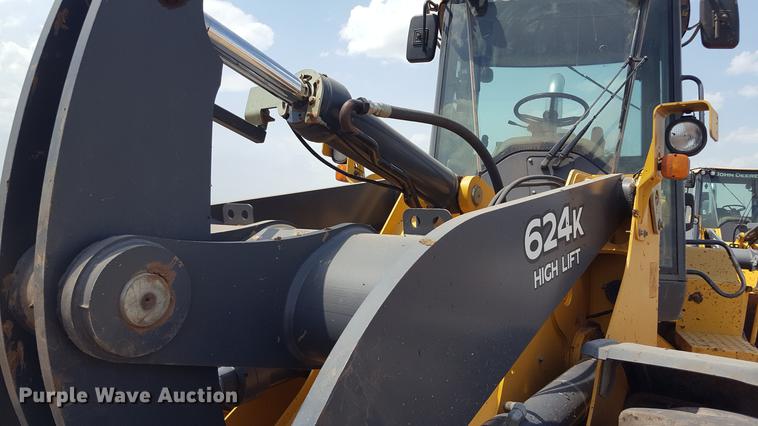 image for item DD1145 2010 John Deere 624K High Lift wheel loader